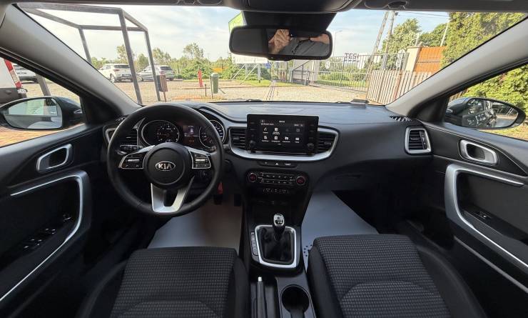 Kia CEED SW 1.6 CRDi MHEV Silver (2021. 10)