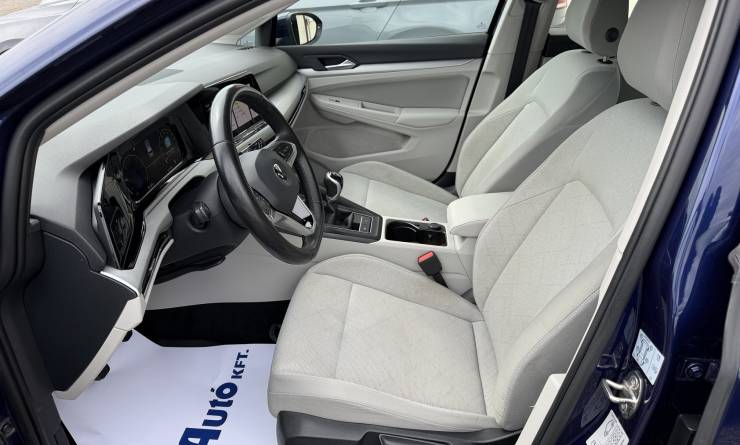 Volkswagen Golf VIII Variant 2.0 TDi SCR Life (2022. 03)