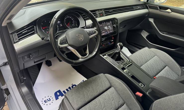 Volkswagen Passat Variant 2.0 TDi SCR Business (2023. 03)