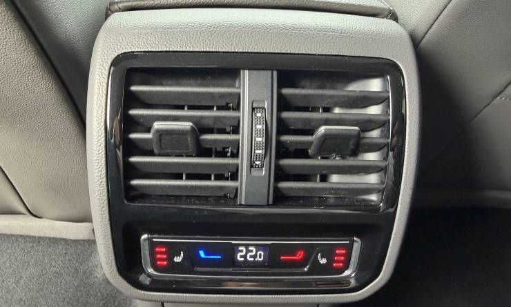 Volkswagen Arteon 2.0 TDi SCR Elegance DSG 4Motion (2021. 12)