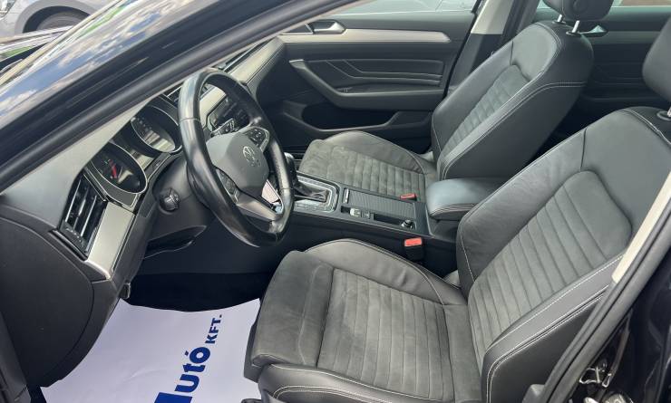 Volkswagen Passat Variant 2.0 TDi SCR Elegance DSG (2021. 04)
