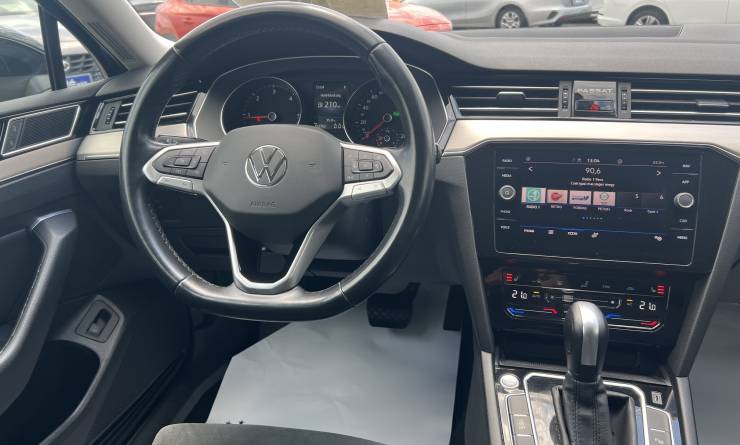 Volkswagen Passat Variant 2.0 TDi SCR Elegance DSG (2021. 04)