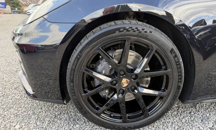 Porsche Panamera 4 G3 PDK (2024. 03)