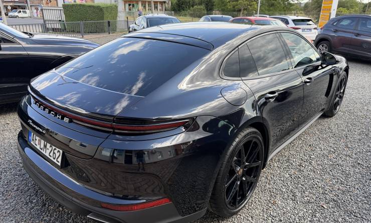 Porsche Panamera 4 G3 PDK (2024. 03)