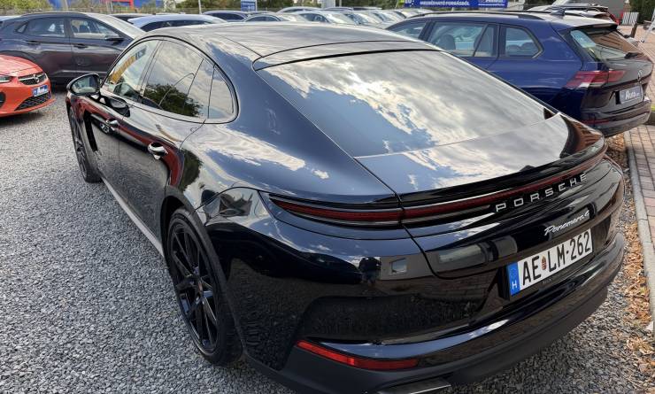 Porsche Panamera 4 G3 PDK (2024. 03)