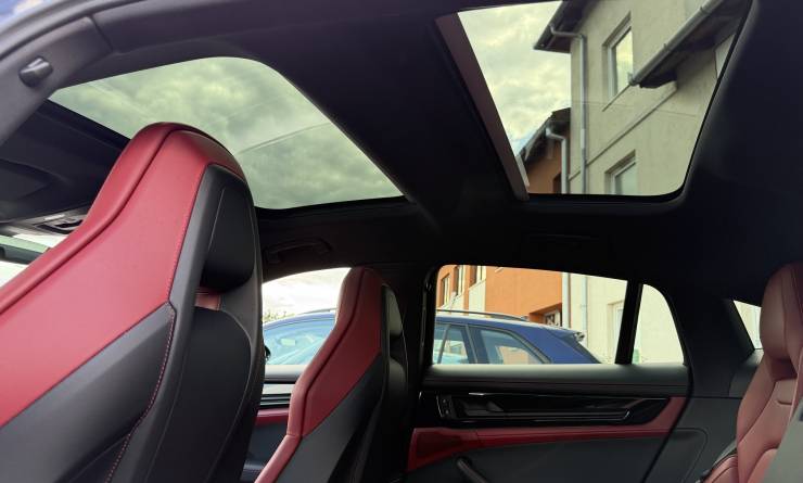 Porsche Panamera 4 G3 PDK (2024. 03)