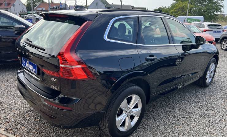Volvo XC60 B4 MHEV Core (2022. 06)