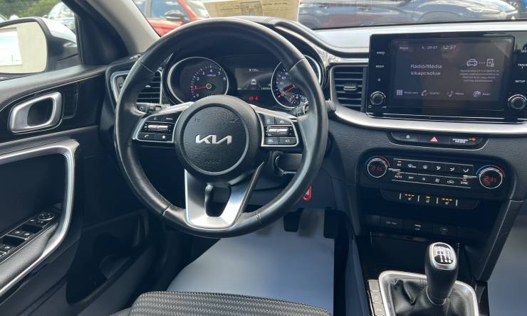 Kia Ceed SW 1.5T-GDi Gold (2022. 12)