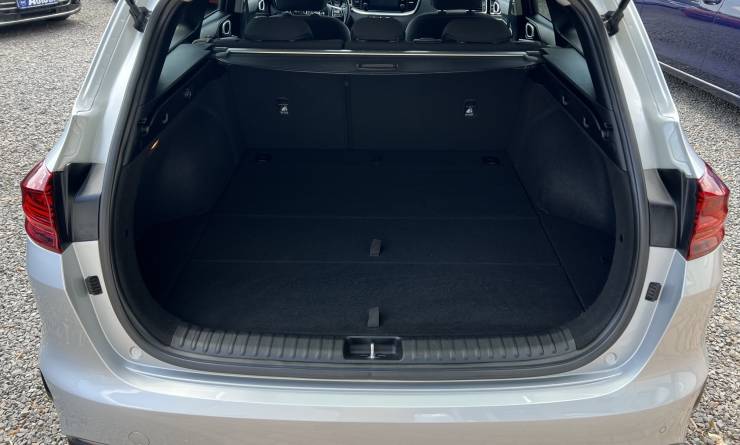 Kia Ceed SW 1.5T-GDi Gold (2022. 12)