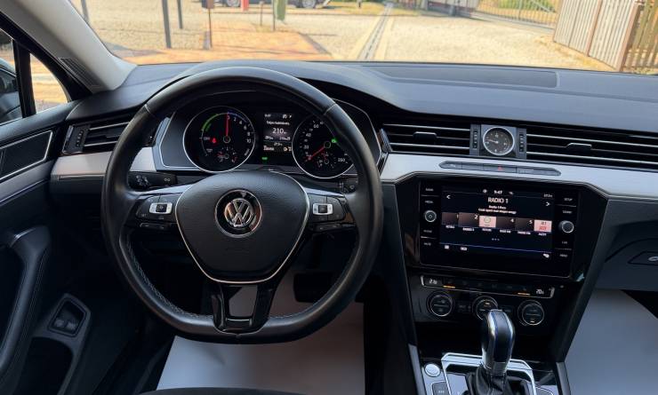 Volkswagen Passat variant 1.4 TSI GTE Plug-in-hybrid (2018. 01)