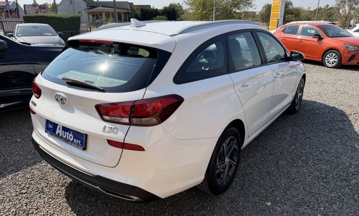 Hyundai I30 1.5 T-GDi Comfort MHEV DCT (2023. 01)