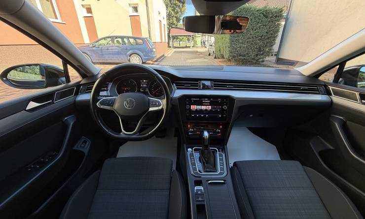 Volkswagen Passat Variant 2.0 TDi SCR Business DSG (2021. 06)