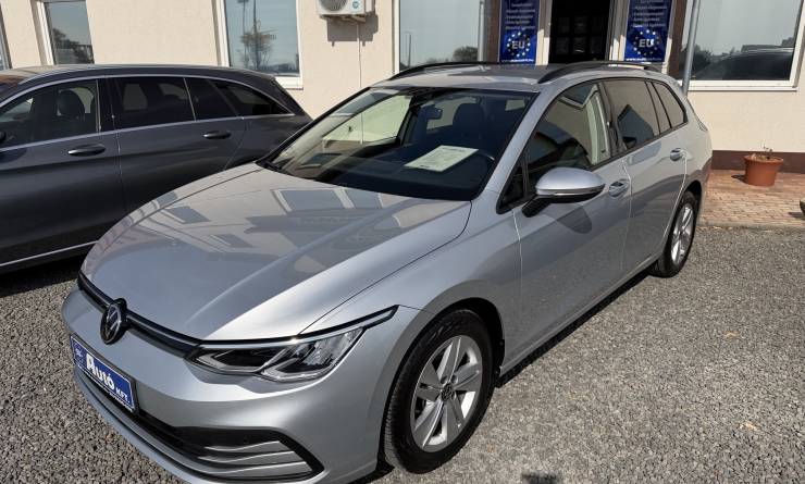 Volkswagen Golf VIII Variant 1.5 eTSI ACT Life DSG (2022. 07)